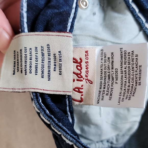 L.A. Idol Skinny Jeans 🤩 - Picture 8 of 10